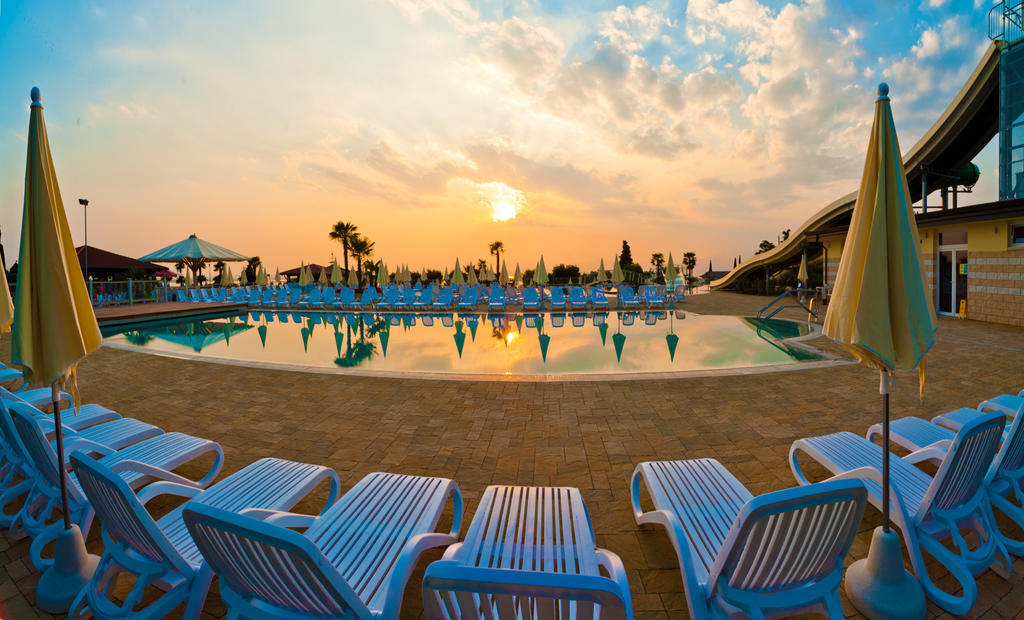 Camping Lido Лацизе Екстер'єр фото