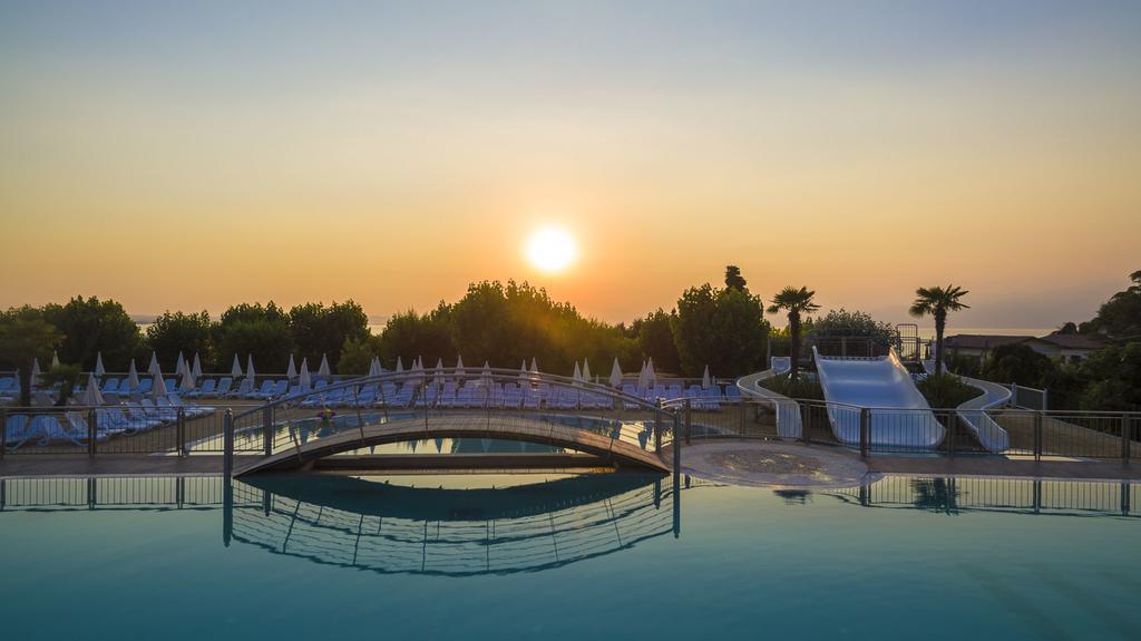 Camping Lido Лацизе Екстер'єр фото